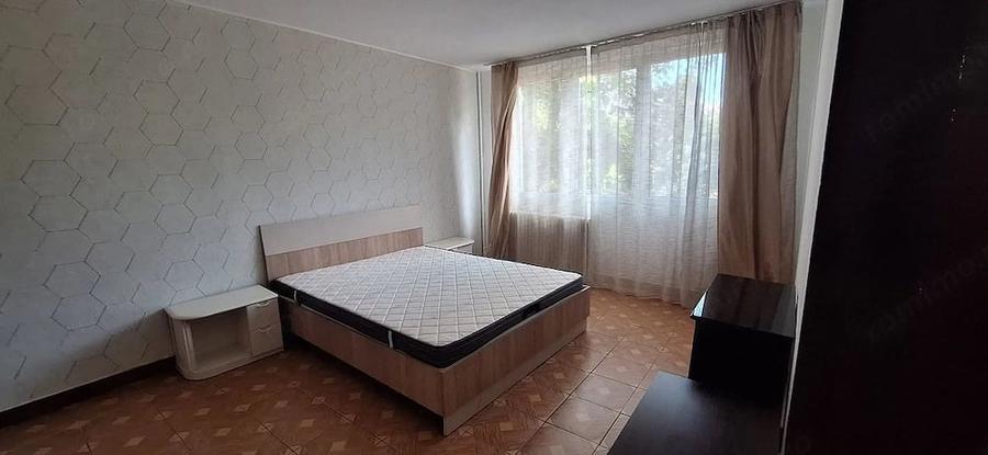 Garsonieră decomandată în Brâncoveanu