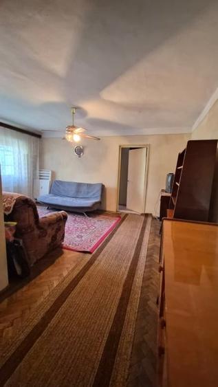 Apartament cu 2 camere semidecomandat, mobilat în Ultracentral