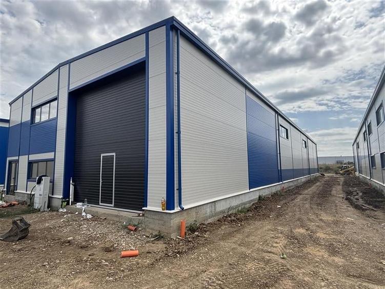 Spațiu industrial, de 600 mp, în Ștefăneștii de Jos