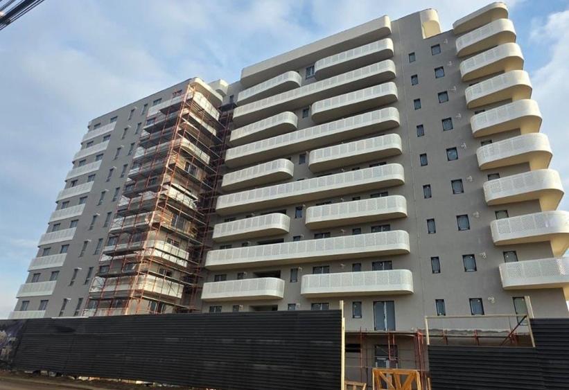 Apartament cu 2 camere decomandat în Galata