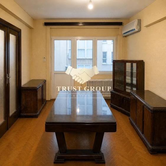 Apartament cu 2 camere semidecomandat în Cișmigiu