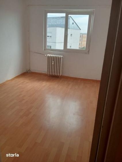 Apartament de vanzare - 8