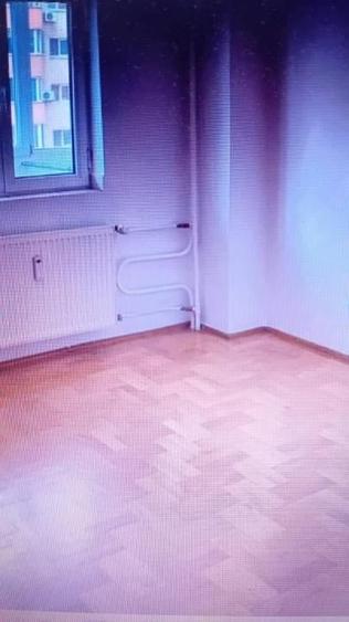 Apartament cu 3 camere în Moșilor