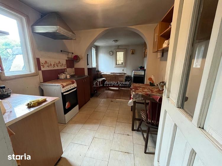 Casă cu 3 camere cu Teren 822 Mp în Central
