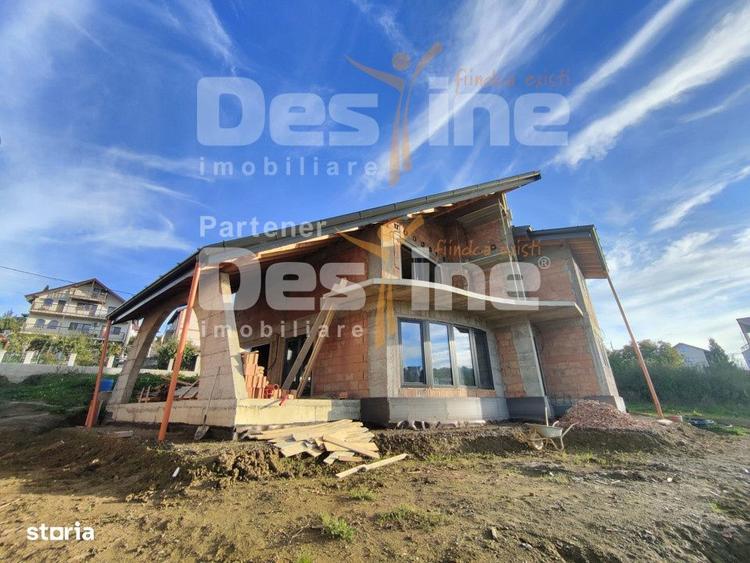 Casă cu 5 camere decomandat cu Teren 620 Mp în Ciurea