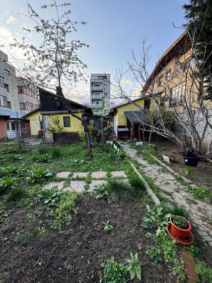 Casă cu 4 camere în Brâncoveanu