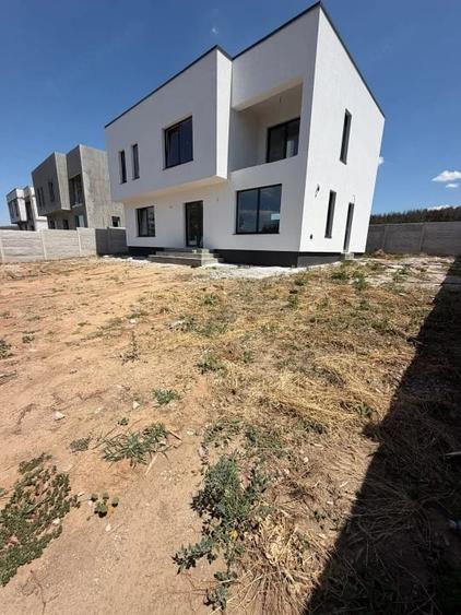 Casa P+1, 173 mp utili, 415 mp teren, zona Drumul Muntenilor, RATE DEZVOLTATOR - 4