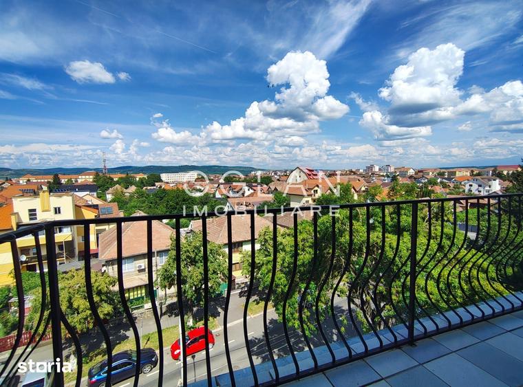 Apartament cu 3 camere în Central