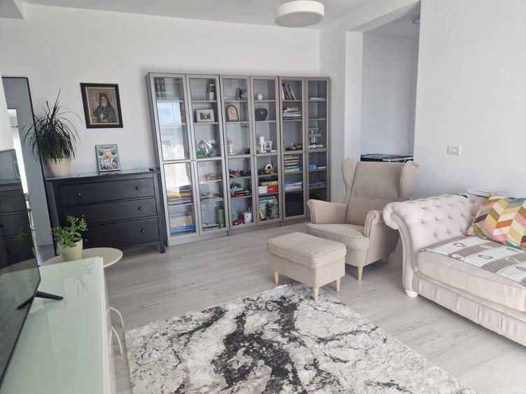 Apartament cu 2 camere, mobilat în Mehala