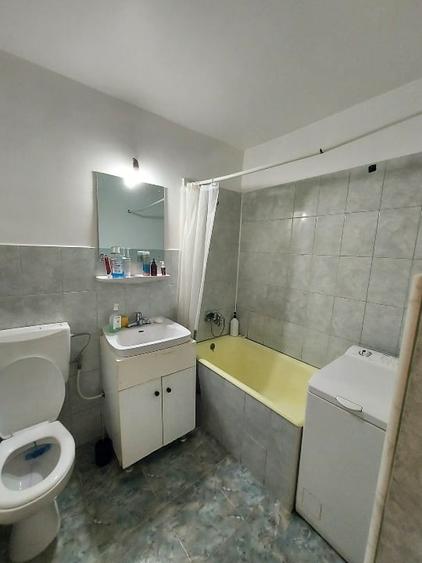Garsonieră semidecomandată în Central