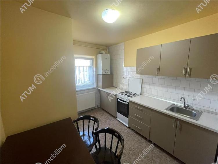 Apartament cu 3 camere decomandate pivnita in zona Strand din Sibiu - 10