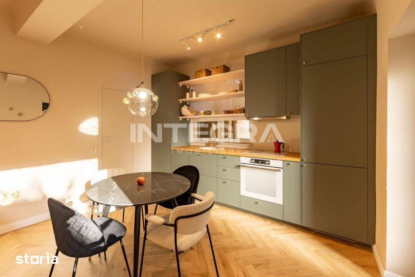 Apartament in Centrul Vechi Curte Interioara Restransa (4 Apartamente) - 11