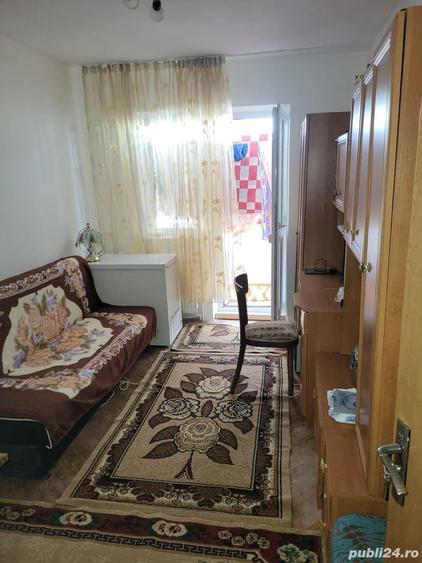 Apartament cu 3 camere decomandat în Marginea