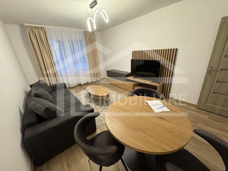Apartament cu 2 camere decomandat, mobilat în Cornișa