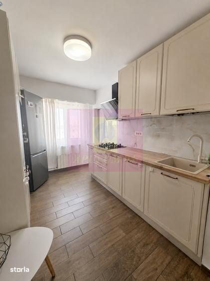 Apartament cu 3 camere în Unirii