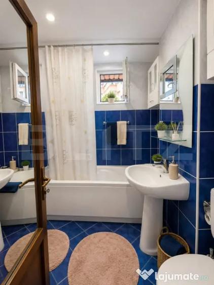 Apartament cu 3 camere semidecomandat în Craiter