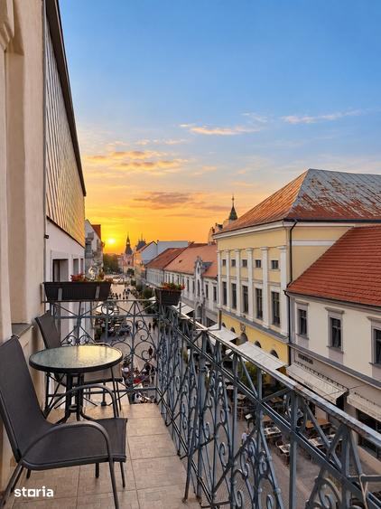 Apartament cu 3 camere în Orașul Nou