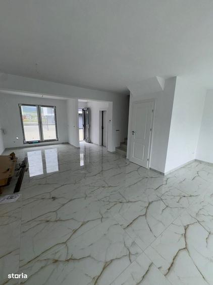 Confort si liniste aproape de natura! Casa la pret de apartament! - 1