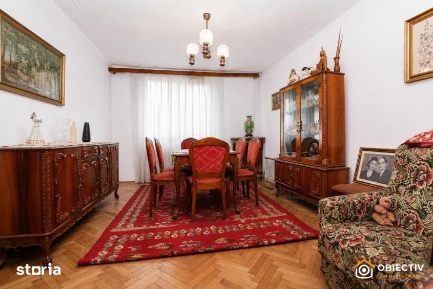 Apartament cu 3 camere decomandat în Dărmănești