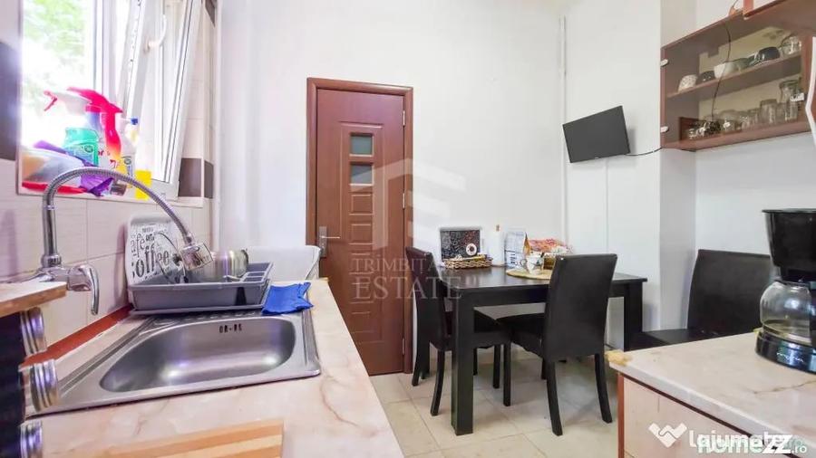Apartament cu 3 camere decomandat în Ferentari