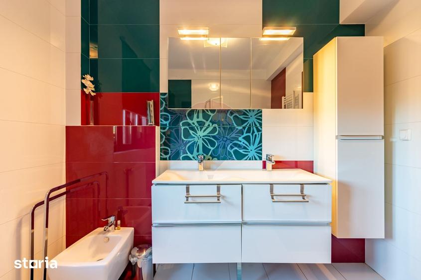 Casă cu 7 camere cu Teren 1427 Mp în Balotești