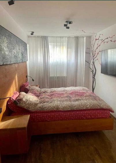 Apartament cu 3 camere decomandat în Ultracentral