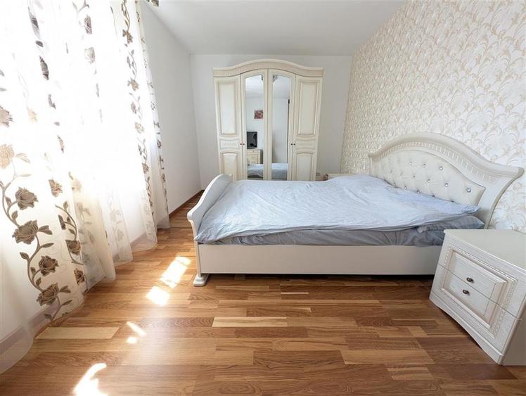 Apartament 3 camere + Terasa, Garaj - 1