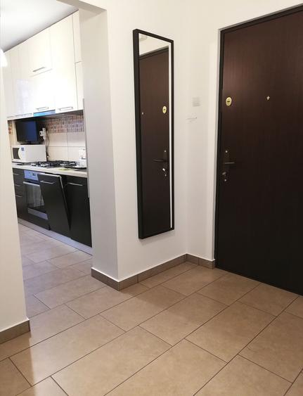Apartament cu 4 camere decomandat în Militari