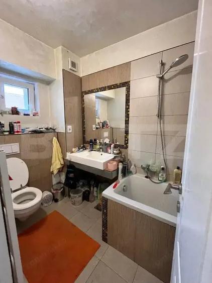 Garsonieră semidecomandată în Central