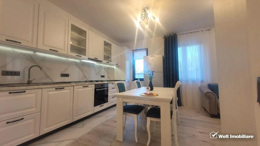 Apartament cu 3 camere decomandat în Zorilor
