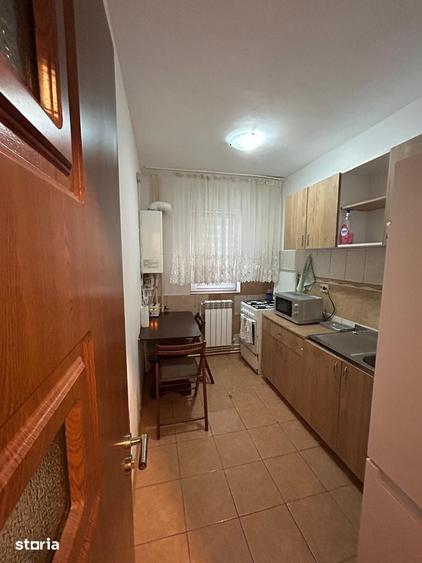 2 camere parter cu balcon - Casa de Cultura - 5