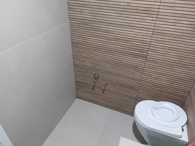 Casă cu 4 camere în Sânpetru