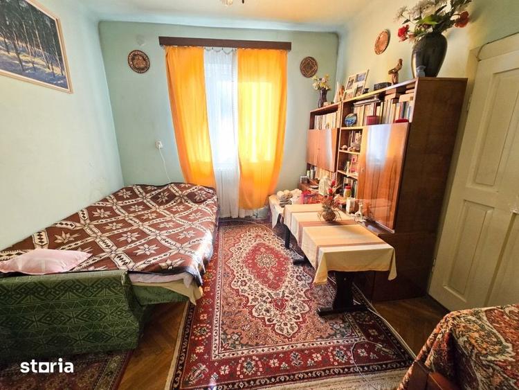 Casă cu 5 camere cu Teren 530 Mp în Andrei Mureșanu