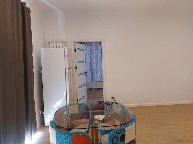 Apartament cu 2 camere în Tei