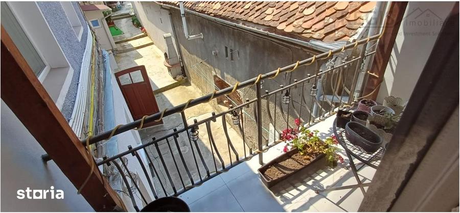 Apartament cu 3 camere, mobilat în Centrul Istoric