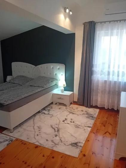 Apartament cu 5 camere decomandat, mobilat în Mănăștur