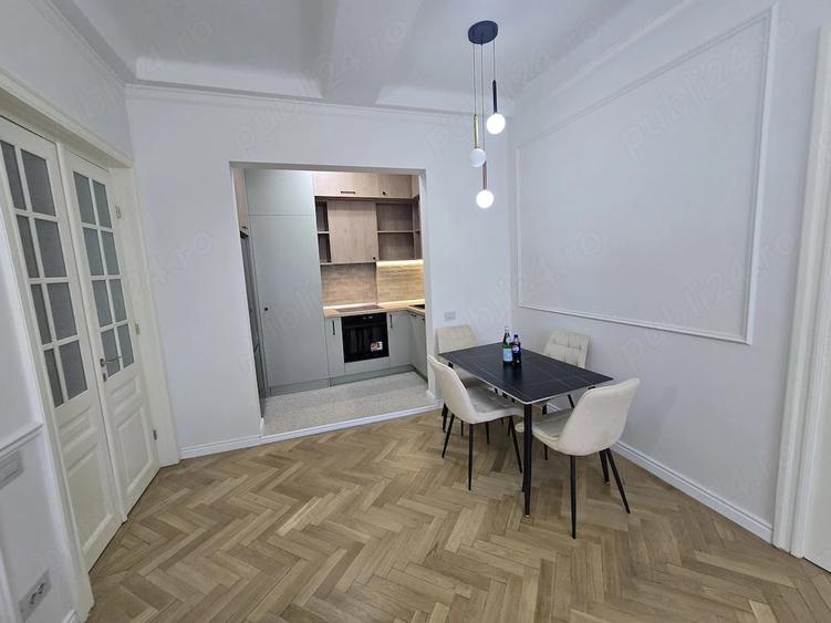 Apartament cu 3 camere semidecomandat în Plevnei
