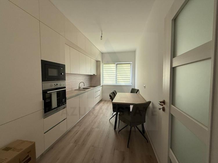 Apartament lux prima inchiriere 3 camere 76mp utili si boxa Selimbar - 3