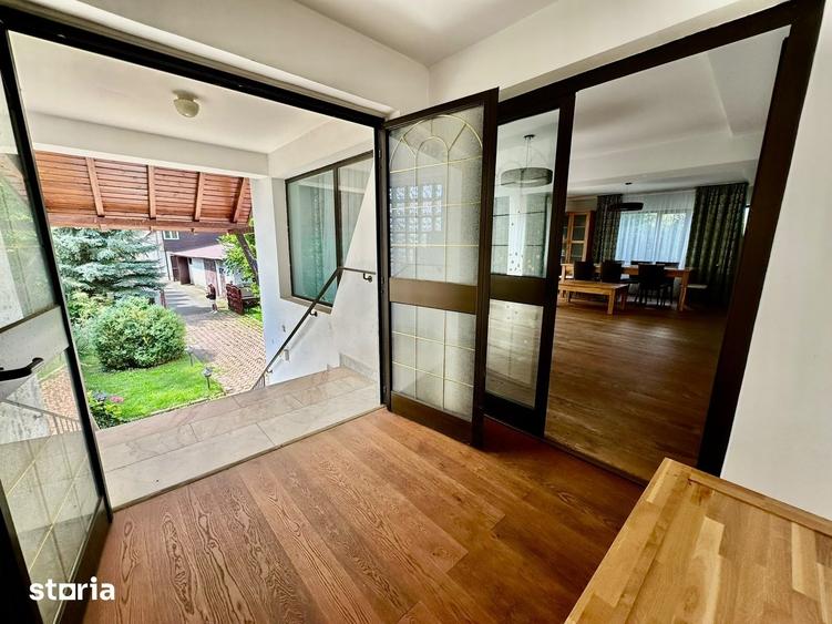 Casă cu Teren 800 Mp în Central