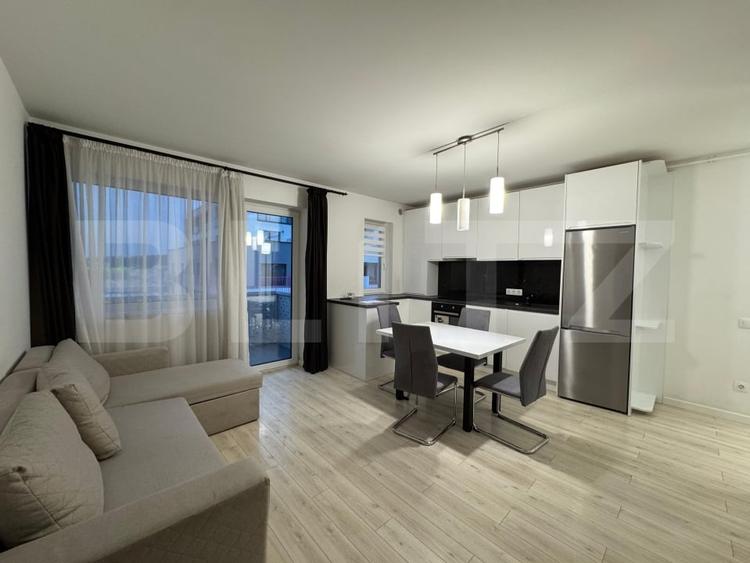 Apartament cu 3 camere semidecomandat, mobilat în Mănăștur — fotografia 1