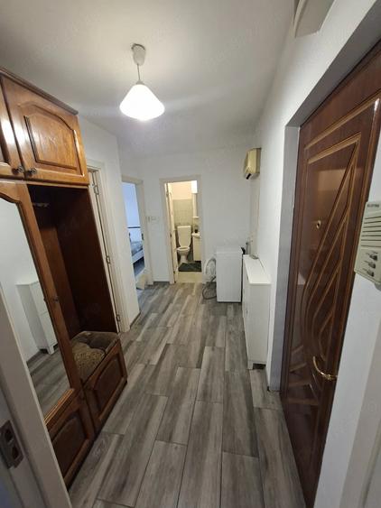 Apartament cu 2 camere decomandat în Dâmbovița