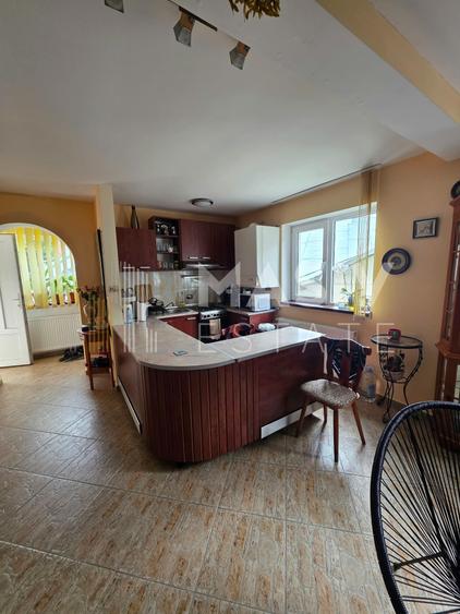 Duplex cu 4 camere cu Canalizare în Satu Nou
