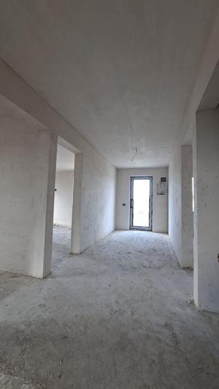 Casă individuală cu 5 camere cu Canalizare în Albota