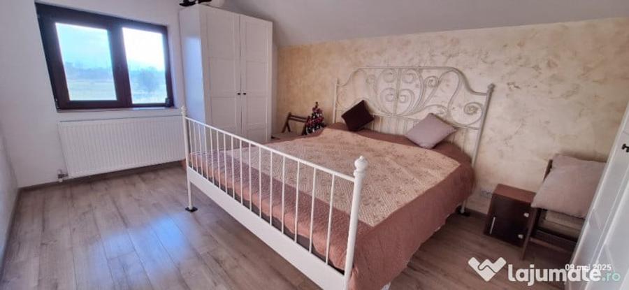 Casă cu 4 camere cu Teren 412 Mp în Măgurele