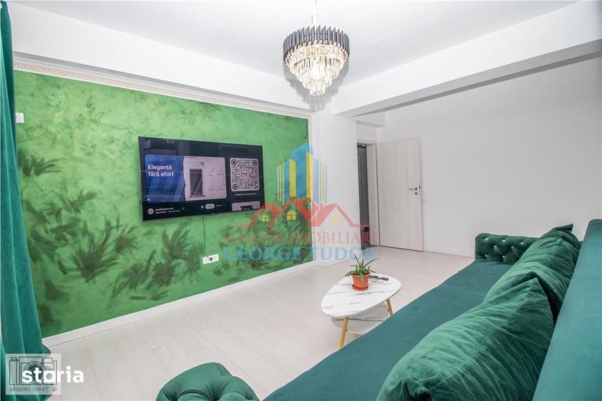 Apartament cu 3 camere decomandat în Central