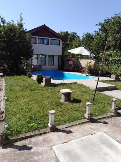 Casă individuală cu 3 camere cu Canalizare în Snagov