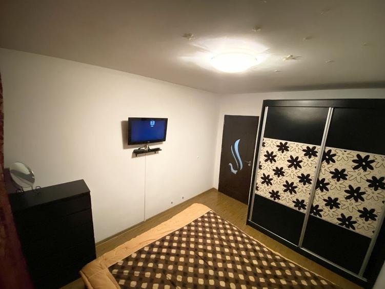 2 camere la 5 minute de metrou gorjului, balcon generos si parcare - 4