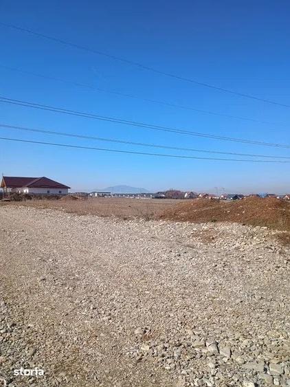 Casă cu 1 camere cu Teren 400 Mp în Tărlungeni
