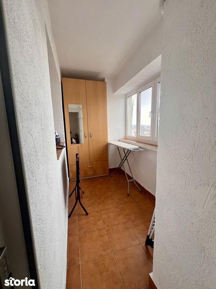 Apartament cu 3 camere decomandat, mobilat în Știrbei Vodă