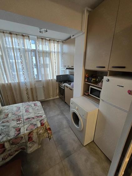 Inchiriez apartament 2 camere tip studio, cu loc de parcare inclus, bloc nou, metrou berceni - 1